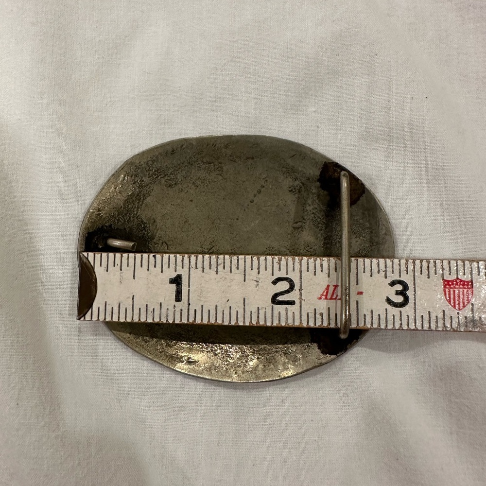 Vintage Retro Handcrafted Oval Belt Buckle of Indian Chief - Picture 5 of 7